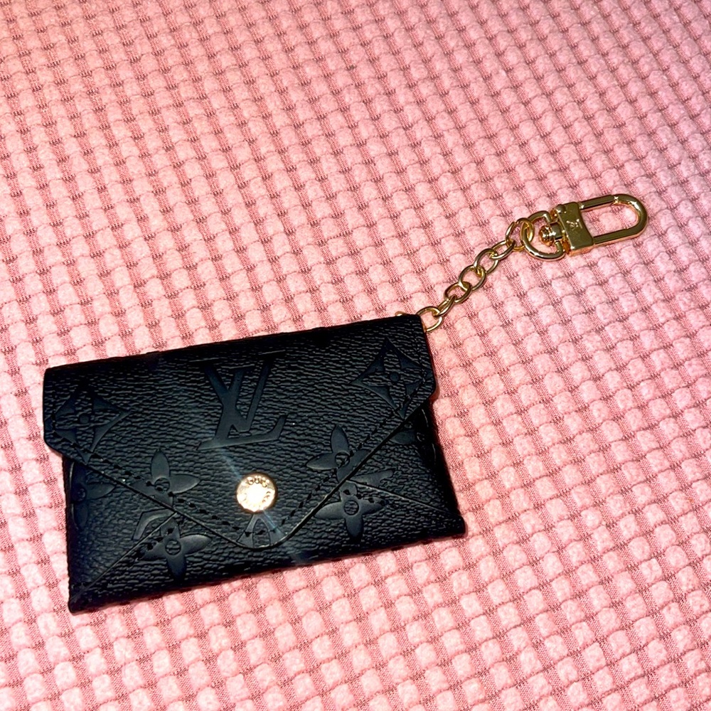Louis Vuitton matte black card wallet